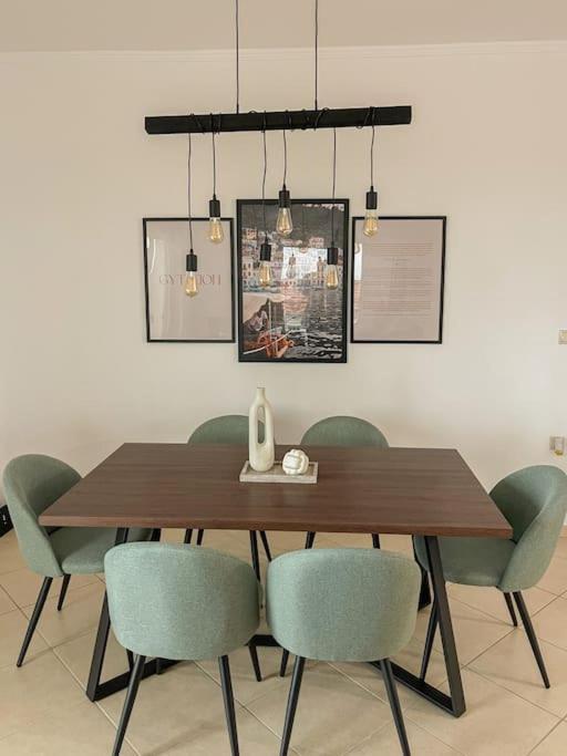 Afroditi'S Apartment Superb View Gythio Luaran gambar