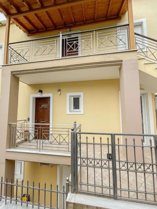 Afroditi'S Apartment Superb View Gythio Luaran gambar